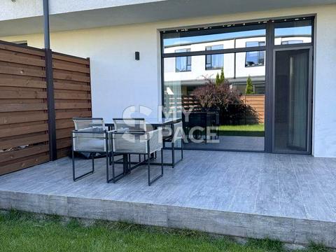 дом по адресу Озерна