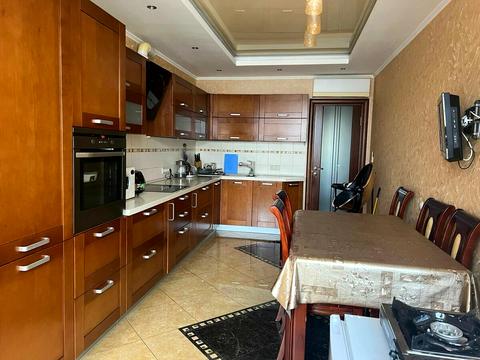 комерційна за адресою Самійла Кішки вул. (Маршала Конєва), 7-А