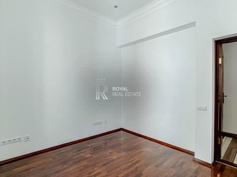 коммерческая по адресу Саксаганского ул., 60