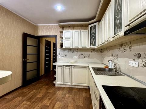 квартира за адресою Лазурна вул., (Будинок 16)