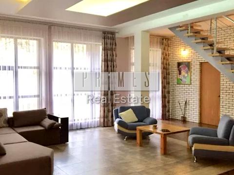 дом по адресу Радистов ул.