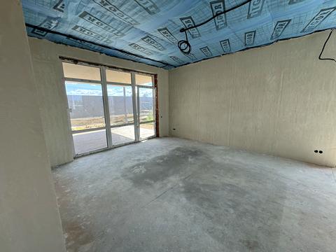 дом по адресу Лугова