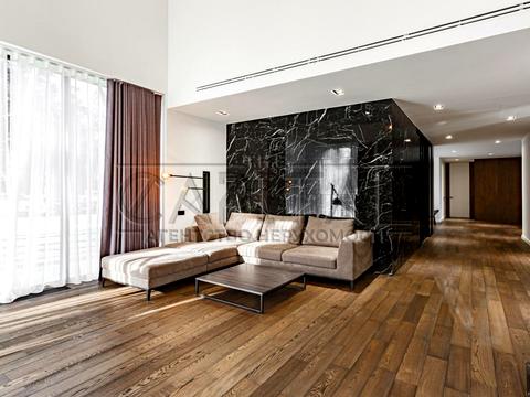 будинок за адресою с. Лебедівка, Набережна вул.