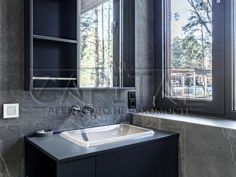 будинок за адресою с. Лебедівка, Набережна вул.