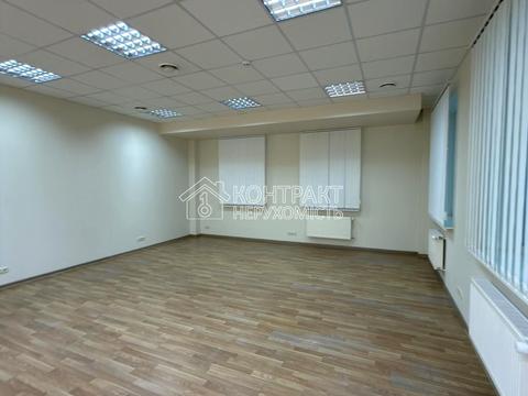 коммерческая по адресу Героев Харькова просп. (Московский), 142