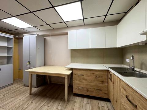 коммерческая по адресу Владимира Моссаковского ул. (Клари Цеткін), 30