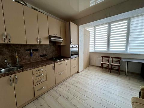 квартира за адресою Подільська вул., 10