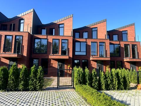 будинок за адресою Інститутська вул. (Артема), 1-І