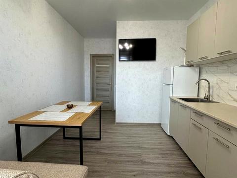 квартира за адресою Академіка Сахарова вул., 16