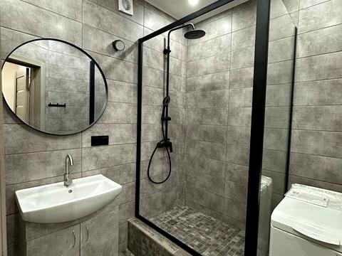 квартира за адресою Академіка Сахарова вул., 16