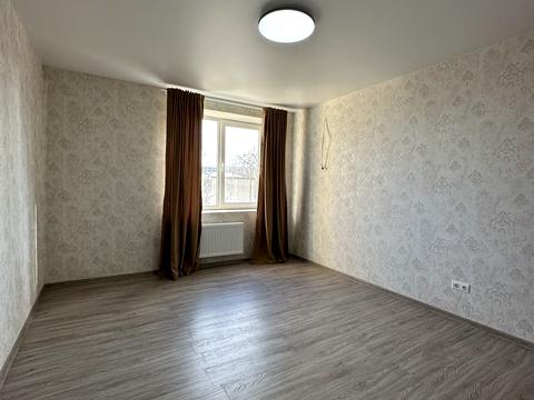 квартира за адресою Академіка Сахарова вул., 16