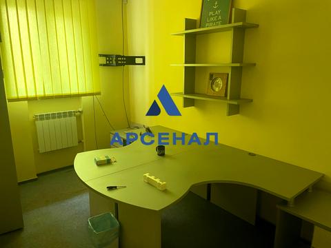 комерційна за адресою Центральний бульв., 19-А