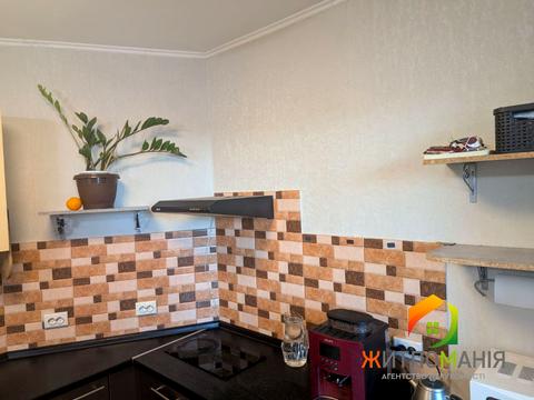 квартира за адресою Софії Русової вул., 1