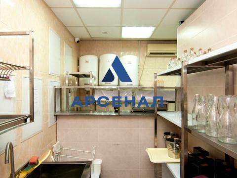 комерційна за адресою Соборний просп. (Леніна), 107