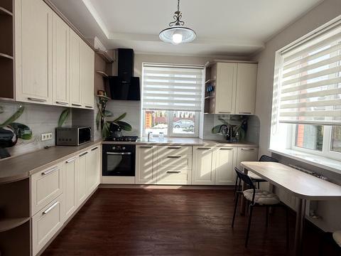 дом по адресу Новокиевская ул.