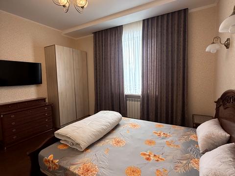 дом по адресу Новокиевская ул.