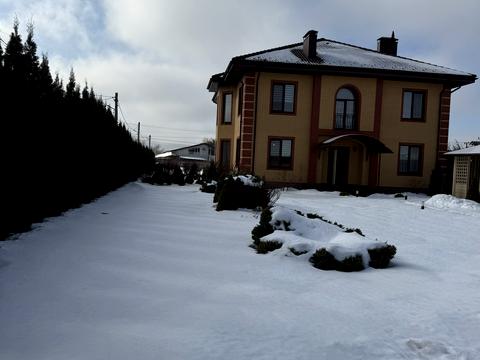 дом по адресу Новокиевская ул.