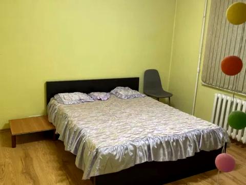 квартира за адресою Докії Гуменної вул. (Юрія Смолича), 4