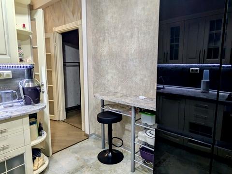 квартира за адресою Велика Васильківська вул. (Червоноармійська), 132