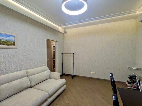 квартира за адресою Велика Васильківська вул. (Червоноармійська), 132