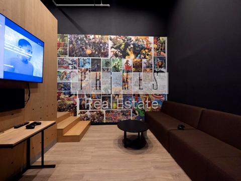 коммерческая по адресу Якова Гніздовського ул. (Магнітогорська), 1а