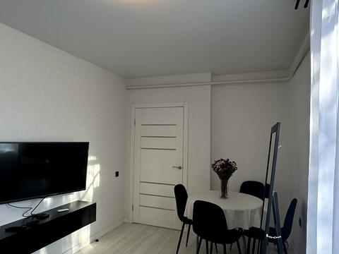 будинок за адресою Українська