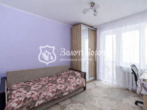 квартира за адресою Академіка Булаховського вул., 42/43