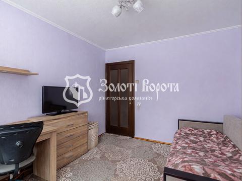 квартира за адресою Академіка Булаховського вул., 42/43