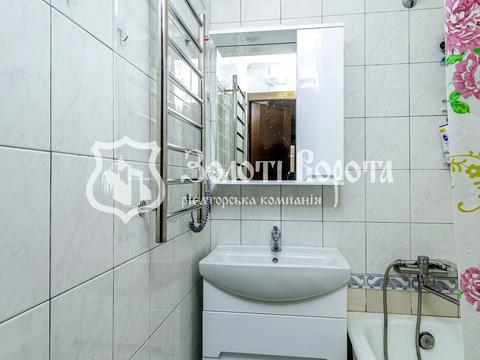 квартира за адресою Академіка Булаховського вул., 42/43