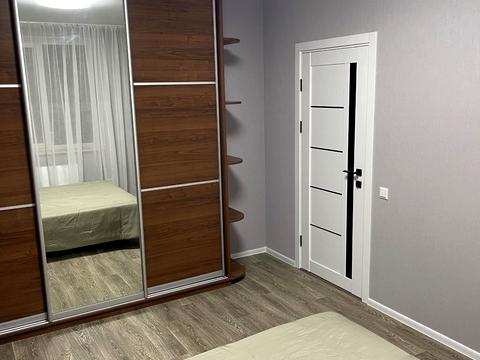 квартира за адресою с. Софіївська борщагівка, Героїв Небесної Сотні просп., (Будинок 20/10)