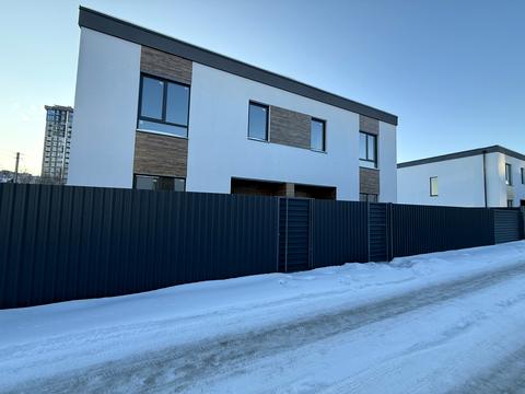 будинок за адресою Михайла Булгакова вул.