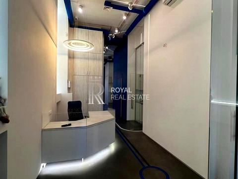 комерційна за адресою Сім'ї Стешенків вул. (Тимофія Строкача), 9а