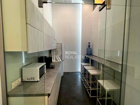 комерційна за адресою Сім'ї Стешенків вул. (Тимофія Строкача), 9а