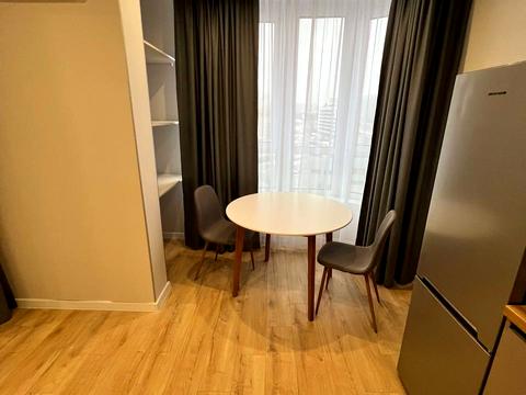 квартира за адресою Дніпровська набережна вул., 17-К