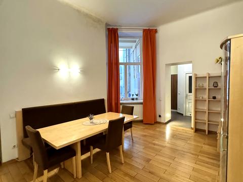 квартира за адресою Братів Рогатинців вул., 12