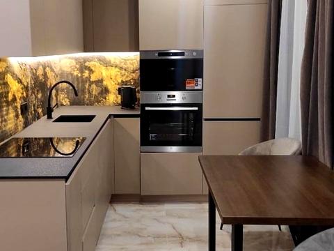 квартира за адресою Салютна вул., 2к1