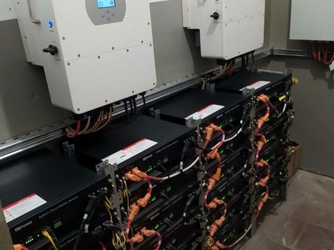 квартира за адресою Володимира Івасюка просп. (Героїв Сталінграду), 12-Є