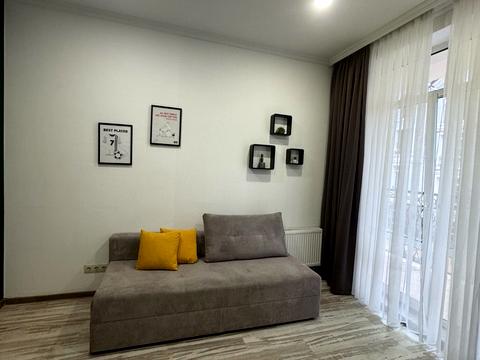 квартира за адресою Дегтярна вул., 9