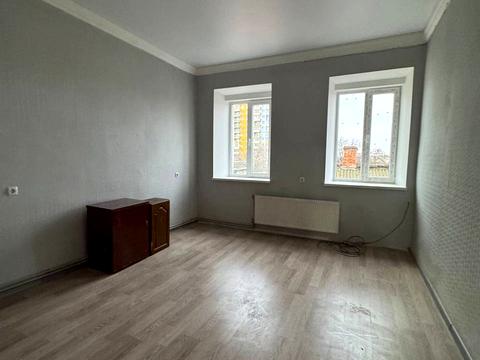 квартира за адресою Степова вул., 10