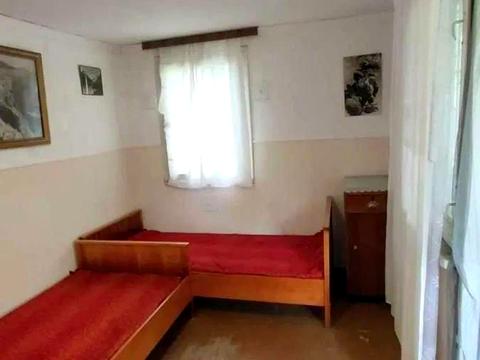 будинок за адресою Кирила Осьмака вул.