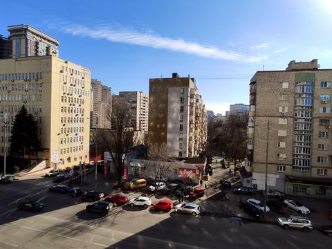 квартира за адресою Київ, Митрополита Василя Липківського вул. (Урицького), 38