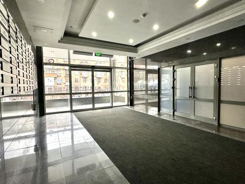 комерційна за адресою Антоновича вул. (Горького), 172