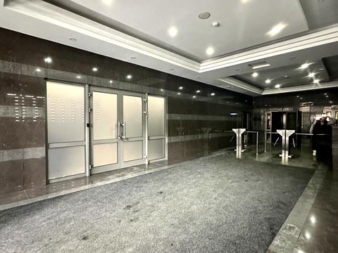 комерційна за адресою Антоновича вул. (Горького), 172