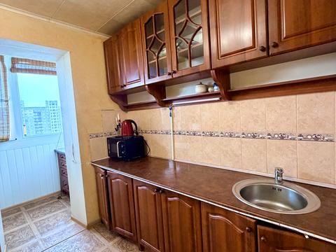 квартира за адресою Миколи Василенка вул., 14-Г