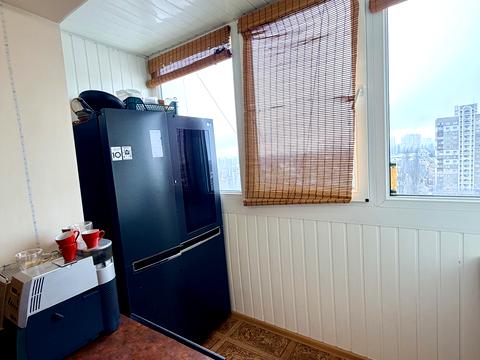 квартира за адресою Миколи Василенка вул., 14-Г