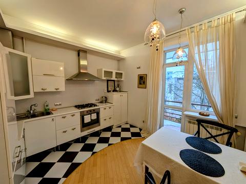 квартира за адресою Мар'яна Панчишина вул., 12