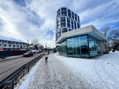 комерційна за адресою Центральна вул., 11