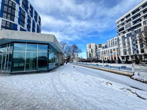 комерційна за адресою Центральна вул., 11