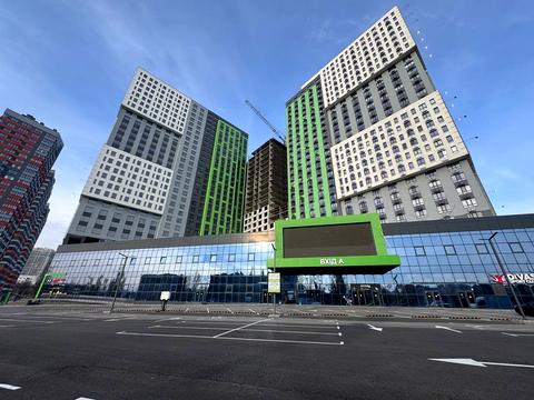 комерційна за адресою Миколи Бажана просп., 17-А