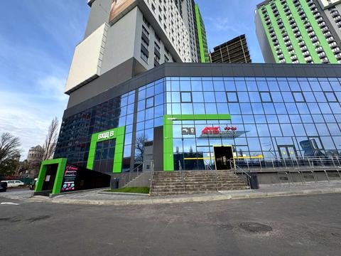комерційна за адресою Миколи Бажана просп., 17-А
